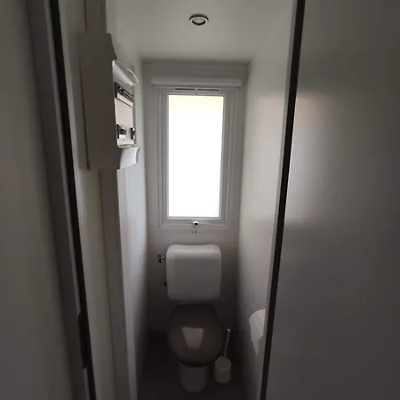 Mobilehome 8 Personnes Avec Clim Situe Aux Sables Du Midi Campsite